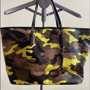 Camo Michael Kors bag